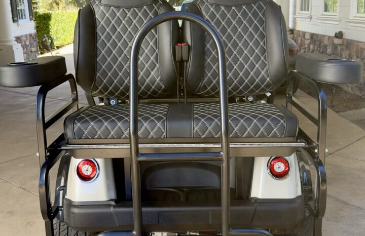 
								Used 2025 Epic E40L full									